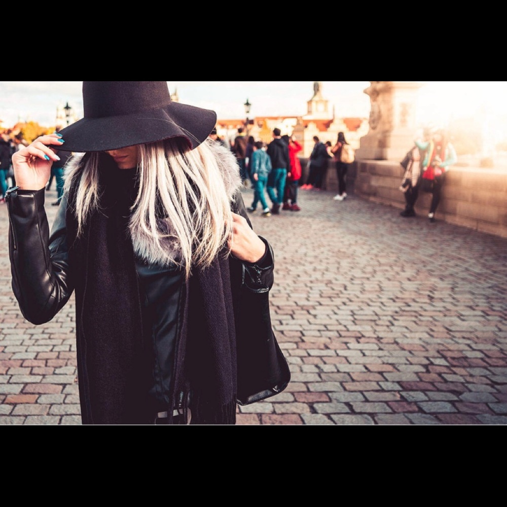 Meet your Posher, Julie